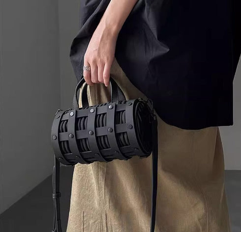 レザーハンドバッグ ショルダーバッグ ブラック 格子 /ユニセックス モレビー|モード系ファッションブランド