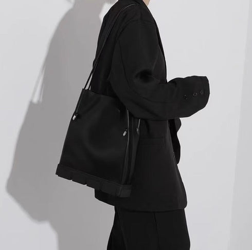 レザートートバッグ ショルダーバッグ レザーバッグ ブラック /ユニセックス ・メンズ モレビー|モード系ファッションブランド