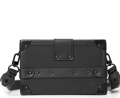 ショルダーバッグ スタイリッシュ スクエアバッグ モダン シック /ユニセックス ・メンズ モレビー|モード系ファッションブランド