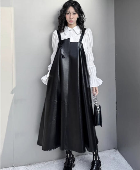 Aラインレザーサロペット ブラック /レディース モレビー|モード系ファッションブランド