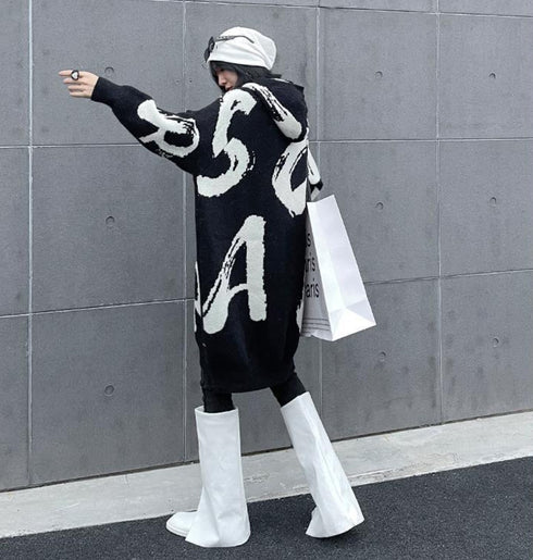 モノトーン白黒オーバーサイズ/ビッグサイズ個性派モダンセーター・ニット おしゃれ /レディース モレビー|モード系ファッションブランド