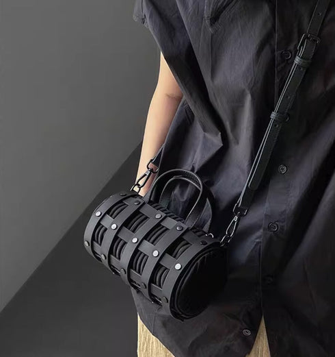 レザーハンドバッグ ショルダーバッグ ブラック 格子 /ユニセックス モレビー|モード系ファッションブランド