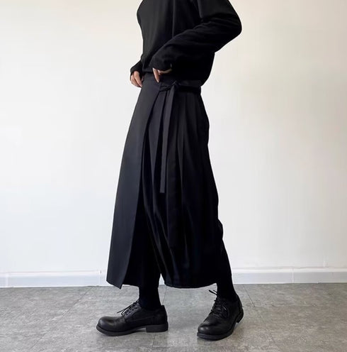 アシンメトリープリーツ袴パンツ /ユニセックス ・メンズ モレビー|モード系ファッションブランド