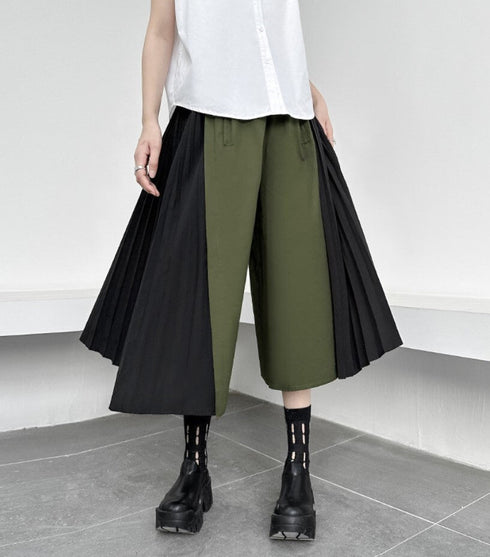 プリーツハーフパンツ アシンメトリークロップドパンツ バイカラー /レディース モレビー|モード系ファッションブランド