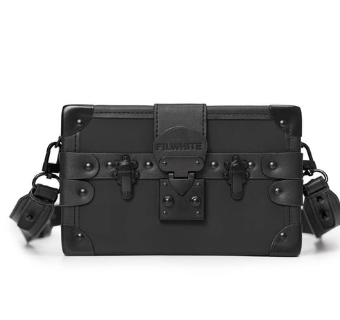 ショルダーバッグ スタイリッシュ スクエアバッグ モダン シック /ユニセックス ・メンズ モレビー|モード系ファッションブランド