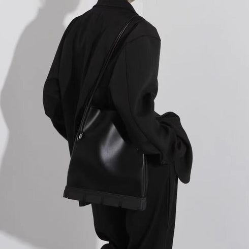 レザートートバッグ ショルダーバッグ レザーバッグ ブラック /ユニセックス ・メンズ モレビー|モード系ファッションブランド